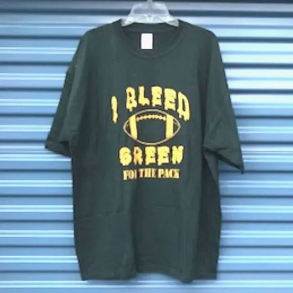 Size: 2XL (50-52) "I Bleed Green" Tee Shirt . Green Bay Packers . New w/o Tags